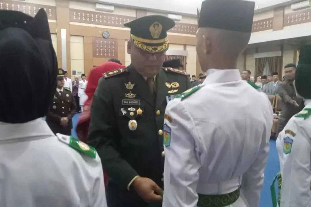 Dandim 0417/Kerinci Hadiri Pengukuhan Paskibraka Kota Sungai Penuh