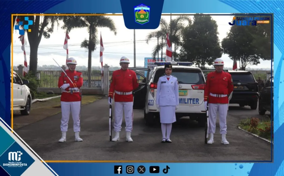 Penjemputan Duplikat Bendera Merah Putih di Rumah Dinas Walikota Sungai Penuh