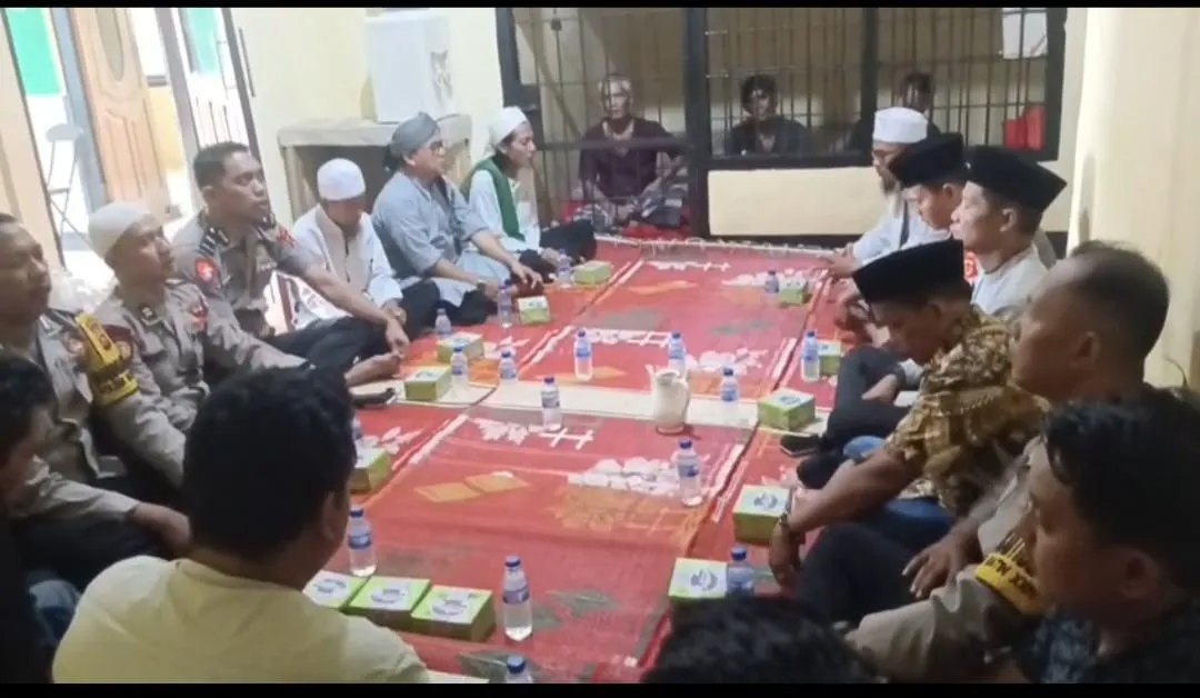 Tingkatkan Keimanan dan Humanisme, Polsek Batin XXIV Gelar Binrohtal Bersama Tahanan