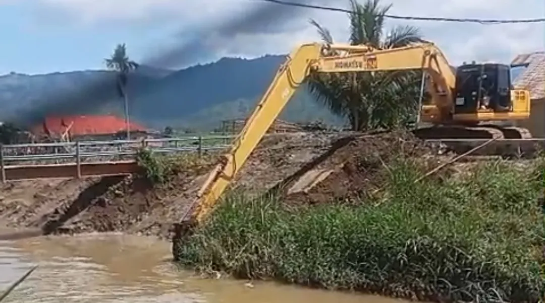 Normalisasi Sungai Batang Merao: "Gali Sungai atau Gali Tebing" BWSS VI Diminta Jangan Bayar Proyek Bermasalah