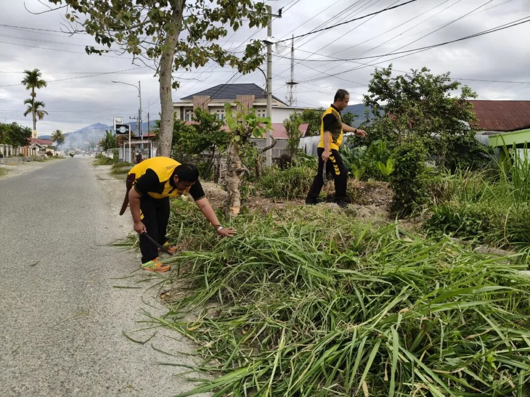Polres Kerinci Gelar Kerja Bakti Dukung Gerakan Indonesia ASRI di wilayah kabupaten kerinci dan kota sungai penuh