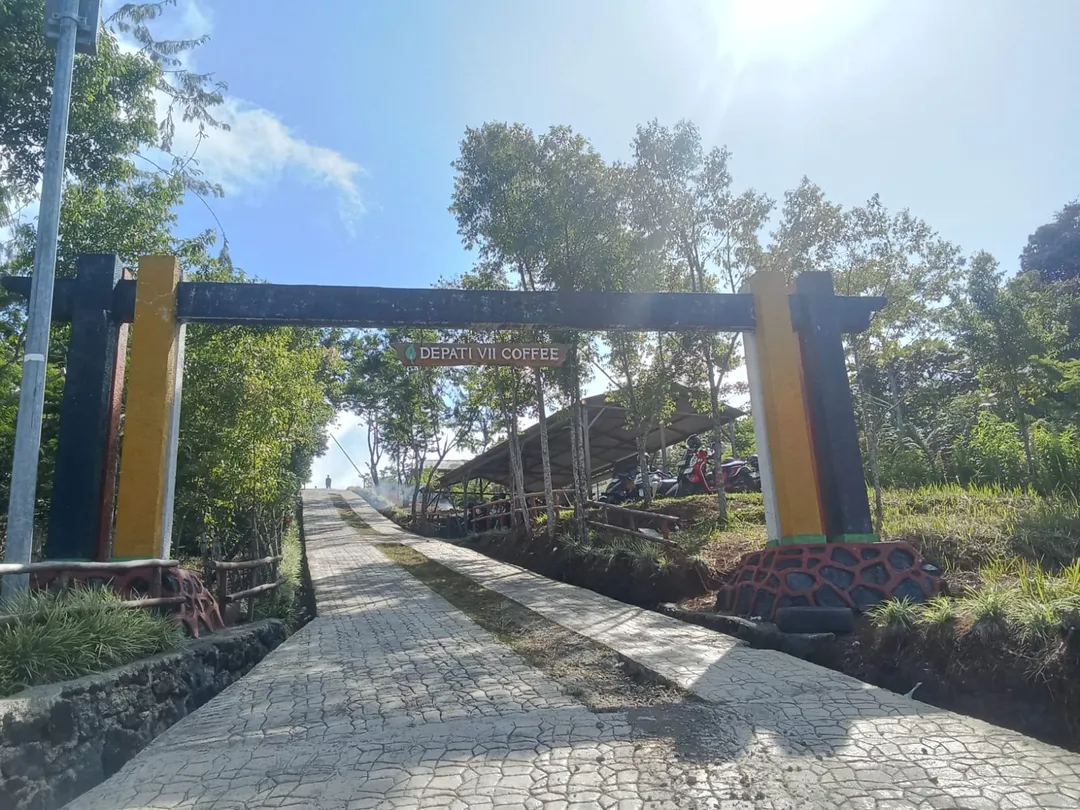 Depati Tujuh Coffe, Wisata Nyaman Buat Keluarga Bernuansa Alam dan Budaya Untuk Libur Lebaran