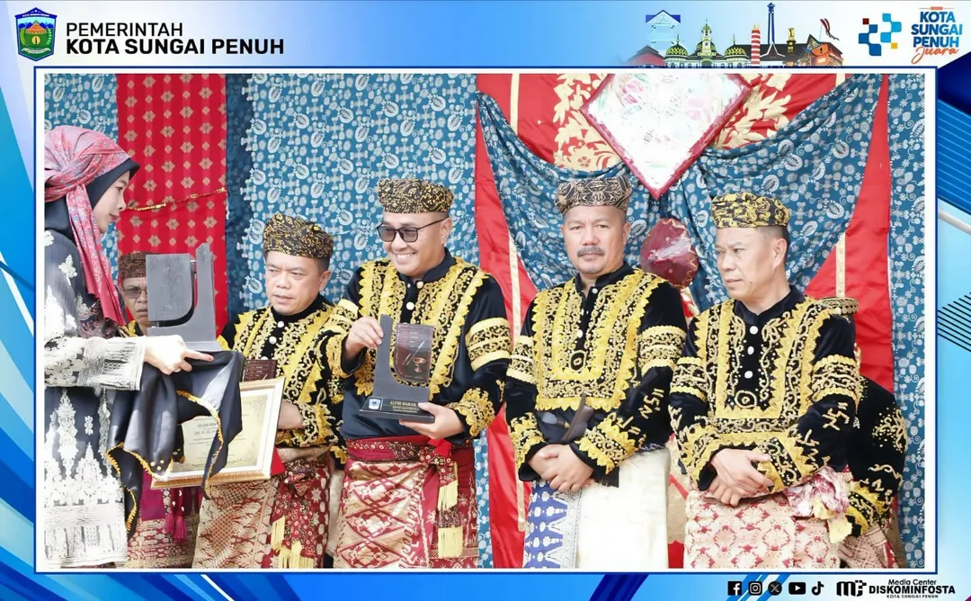Wako Alfin Sandang Gelar Adat Depati Susun Negroi Tanoh Sunge Pnoh, Perkuat Komitmen Lestarikan Budaya